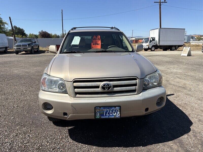 2004 TOYOTA Highlander