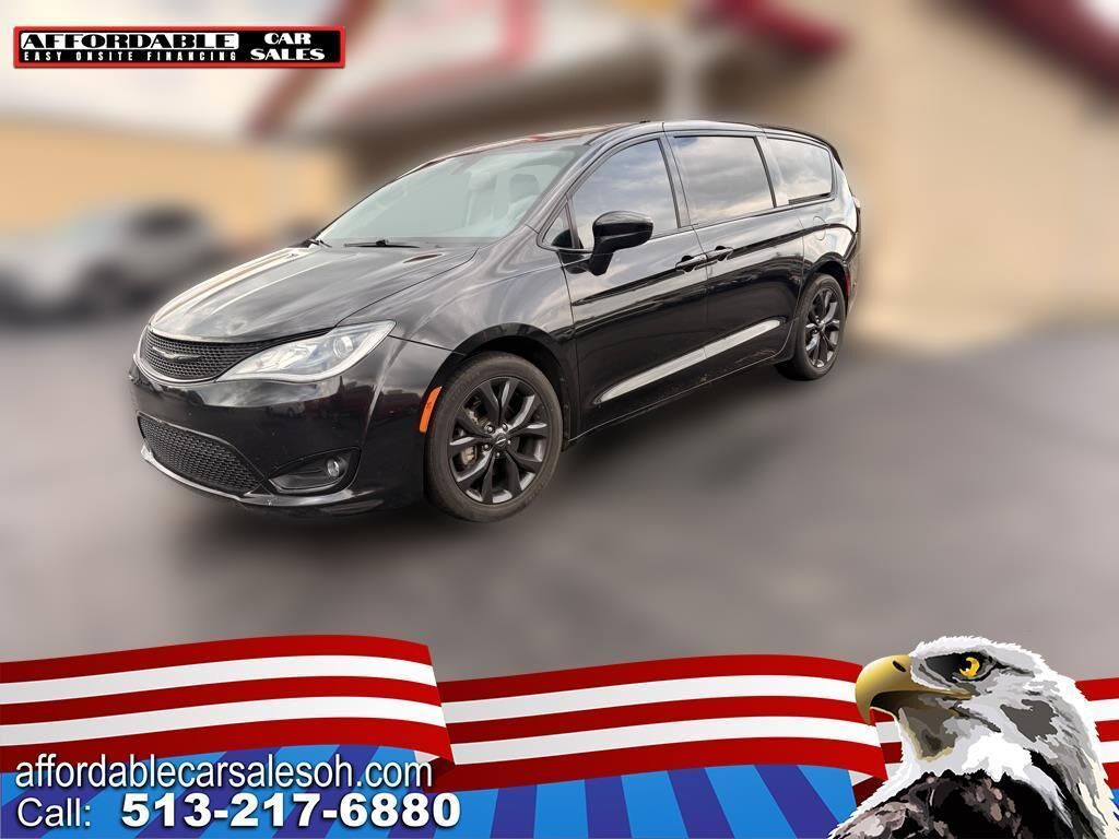 2019 CHRYSLER Pacifica