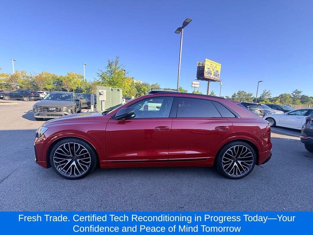 2024 Audi SQ8
