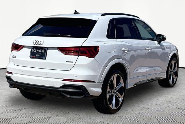 2022 Audi Q3