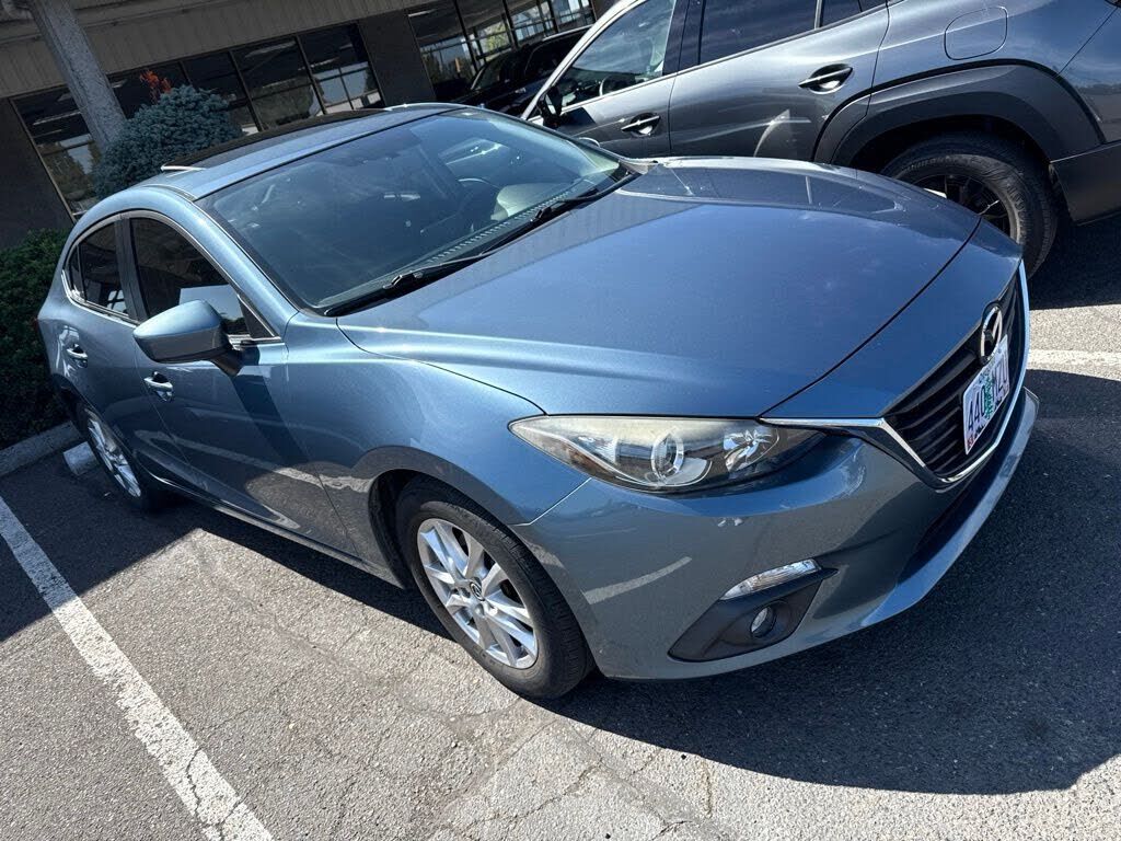2016 MAZDA Mazda3