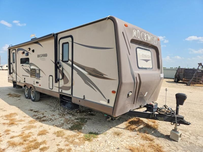 2013 FOREST RIVER Real-lite / Rockwood Lite Weight Trailers
