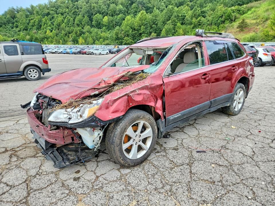 2014 SUBARU Outback