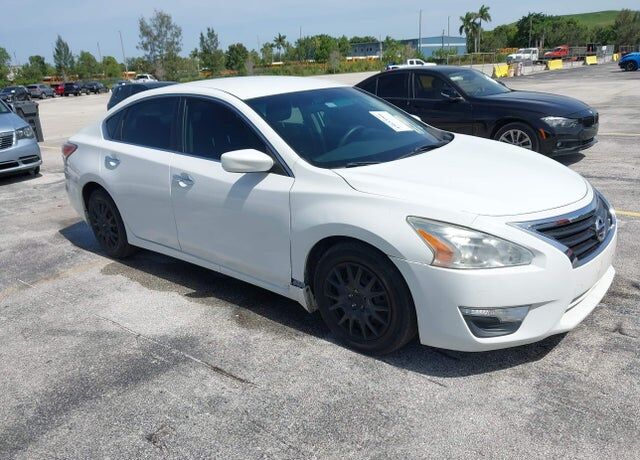 2015 NISSAN Altima