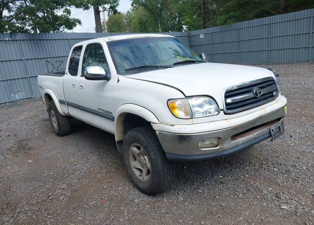 2002 TOYOTA Tundra