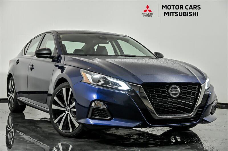 2022 NISSAN Altima