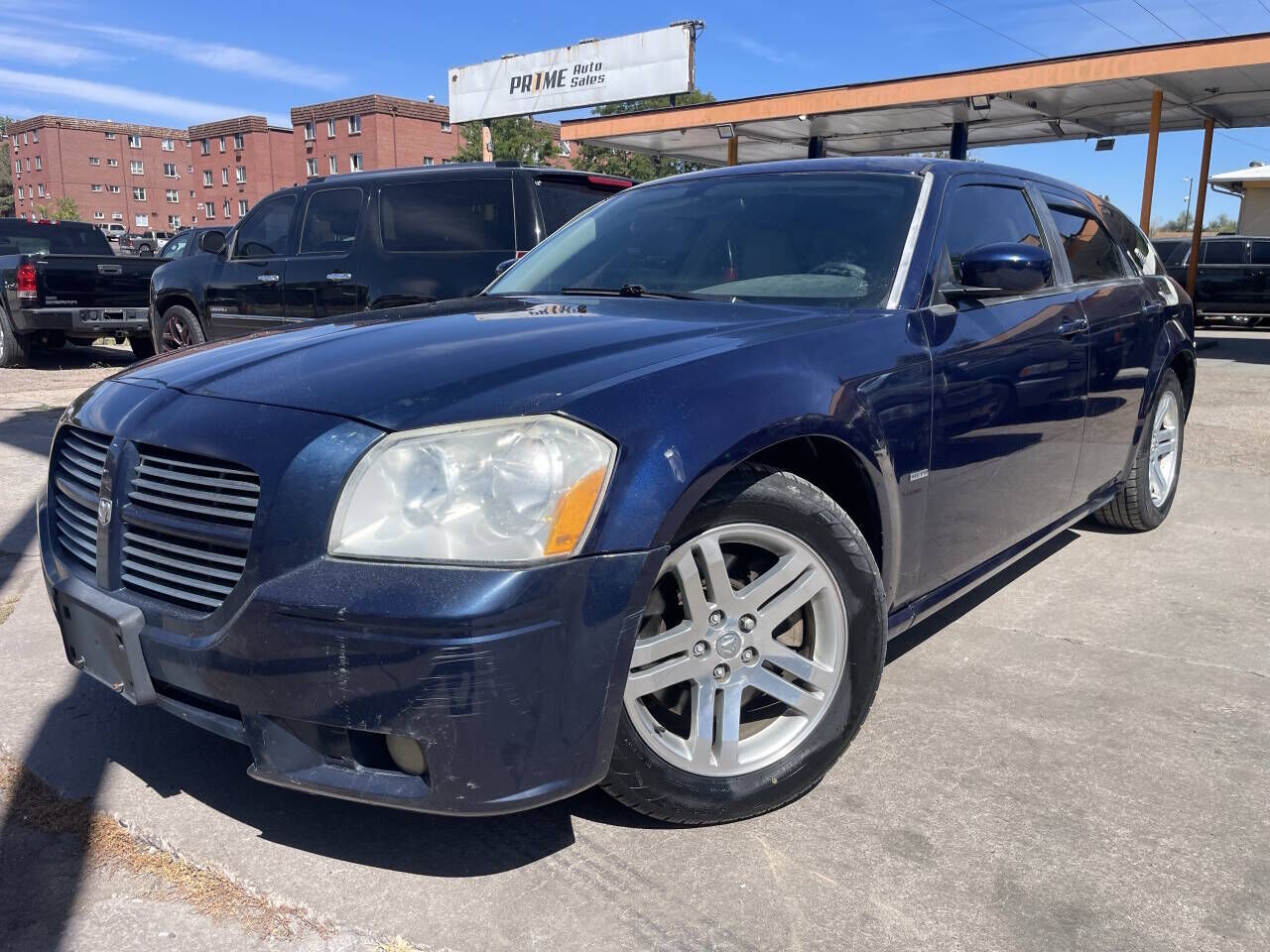 2005 DODGE Magnum