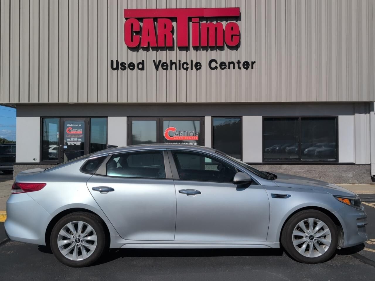 2017 KIA Optima
