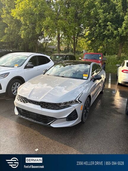 2022 KIA K5