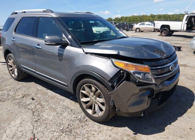 2014 FORD Explorer
