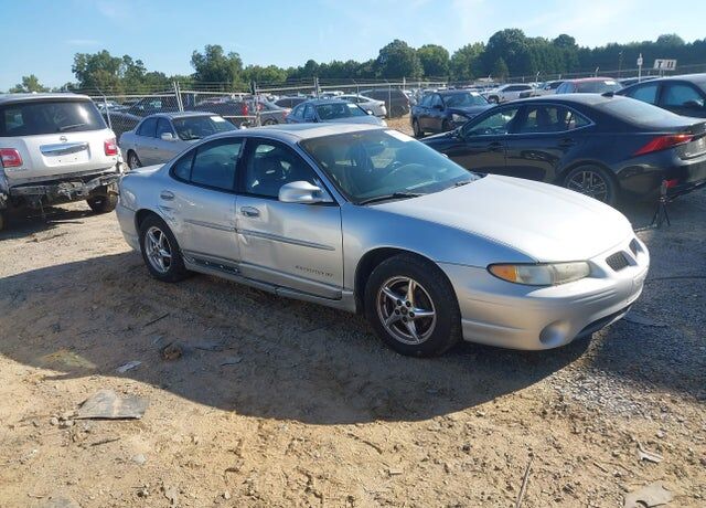 2001 PONTIAC Grand Prix