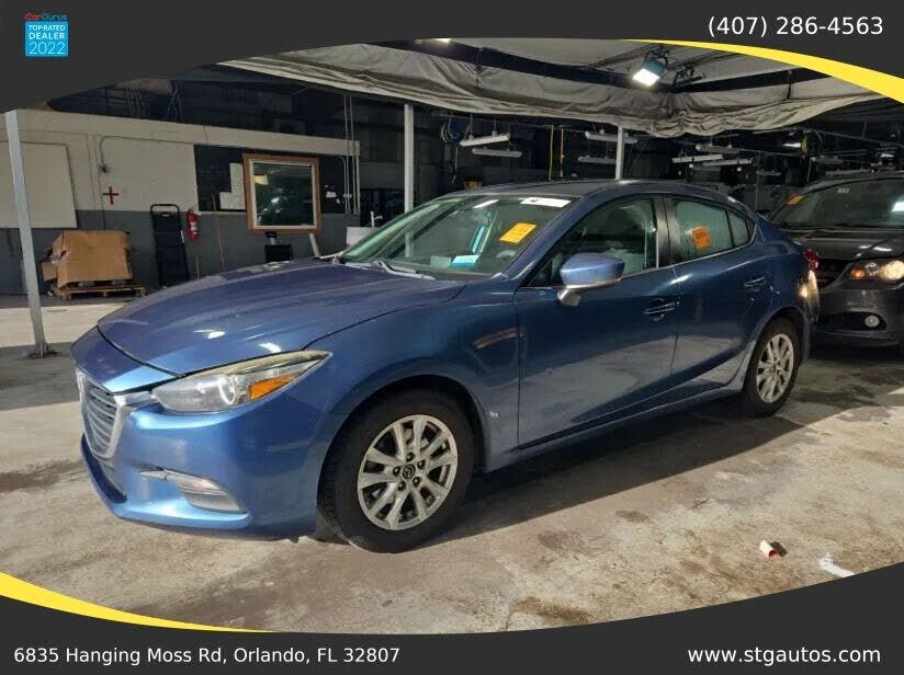 2017 MAZDA Mazda3
