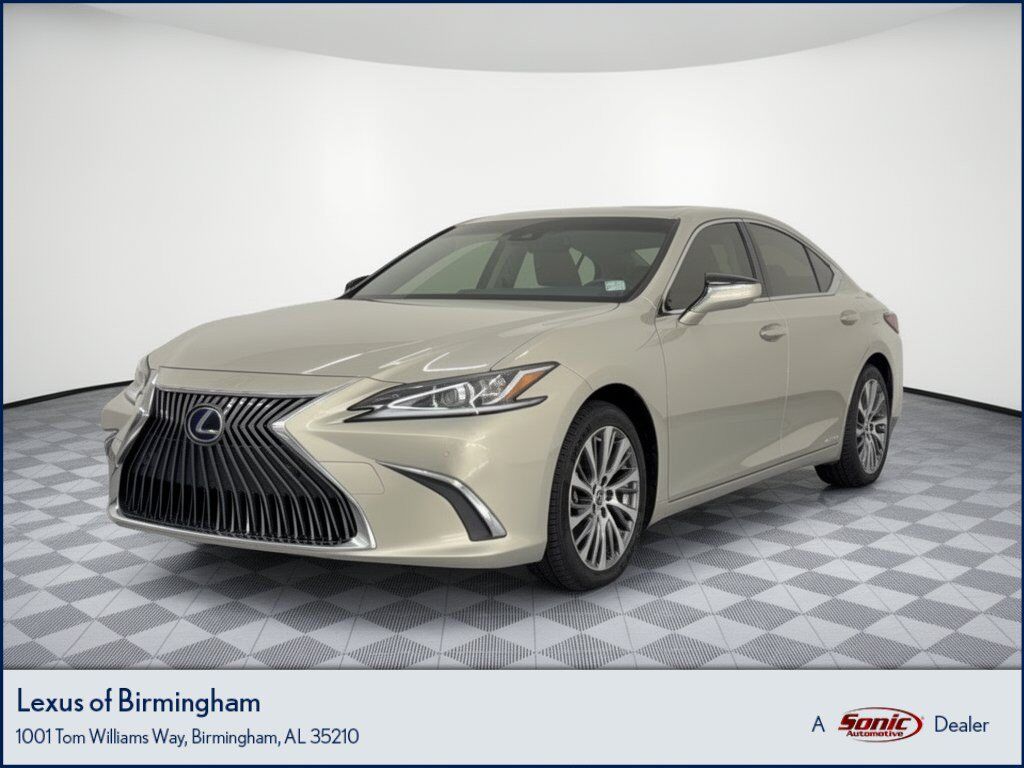 2019 LEXUS ES