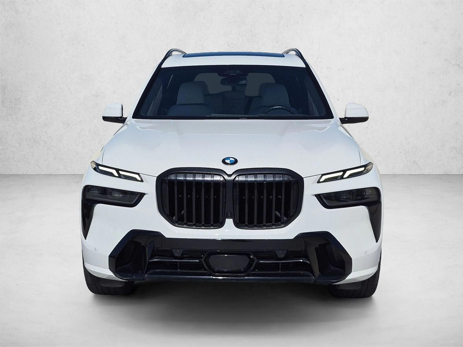2023 BMW X7