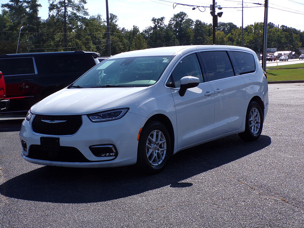 2023 CHRYSLER Pacifica