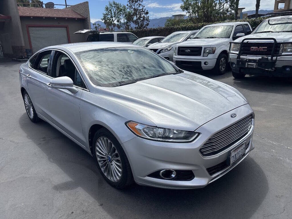 2013 FORD Fusion