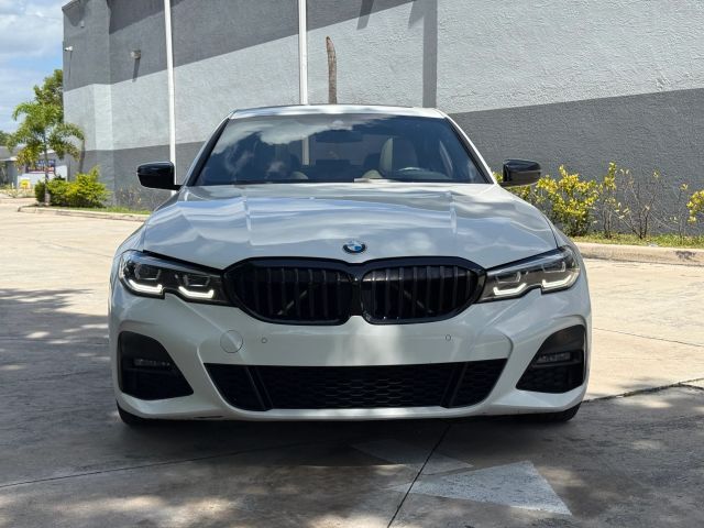 2021 BMW 330i