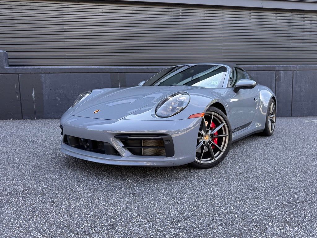 2024 PORSCHE 911