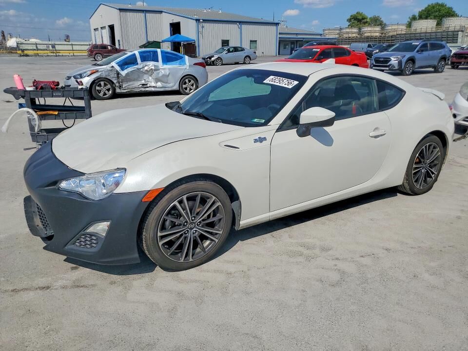 2016 TOYOTA Scion