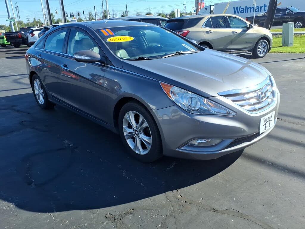 2011 HYUNDAI Sonata