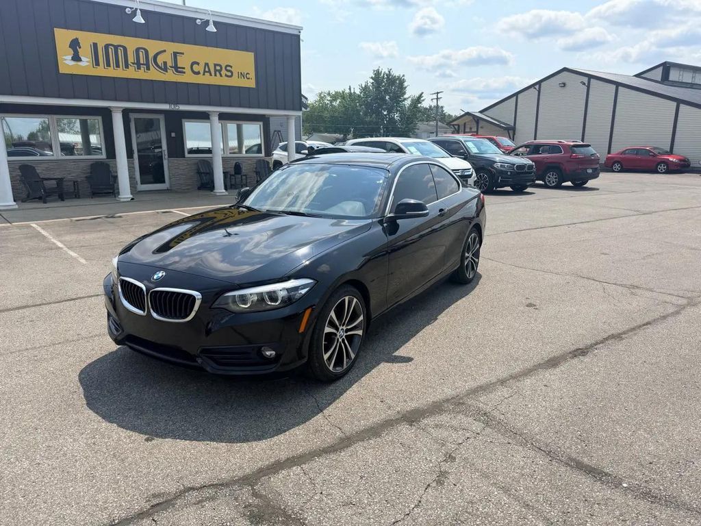2018 BMW 230i