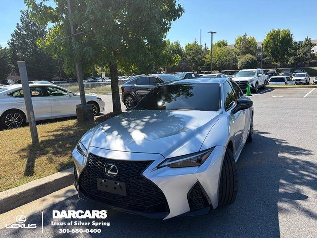 2025 LEXUS IS