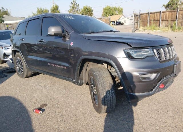 2017 JEEP Grand Cherokee