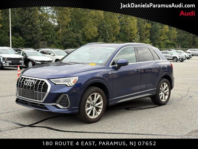 2024 AUDI Q3