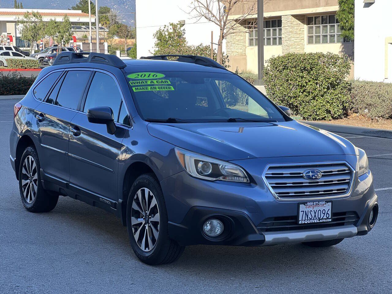 2016 SUBARU Outback