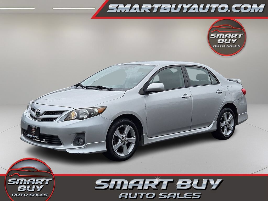 2013 TOYOTA Corolla