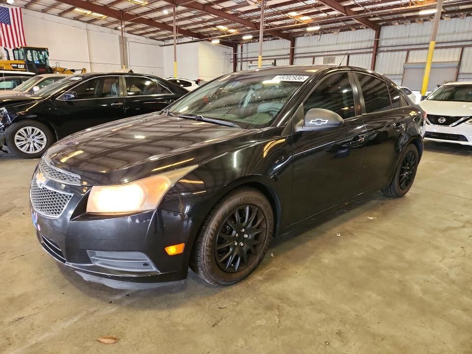2013 CHEVROLET Cruze