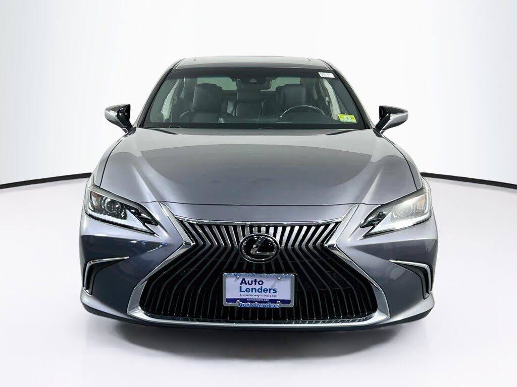 2021 Lexus ES / ES HYBRID
