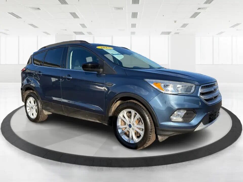 2018 FORD Escape