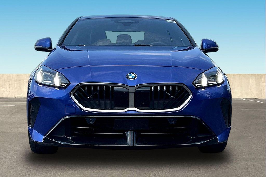 2025 BMW 228i