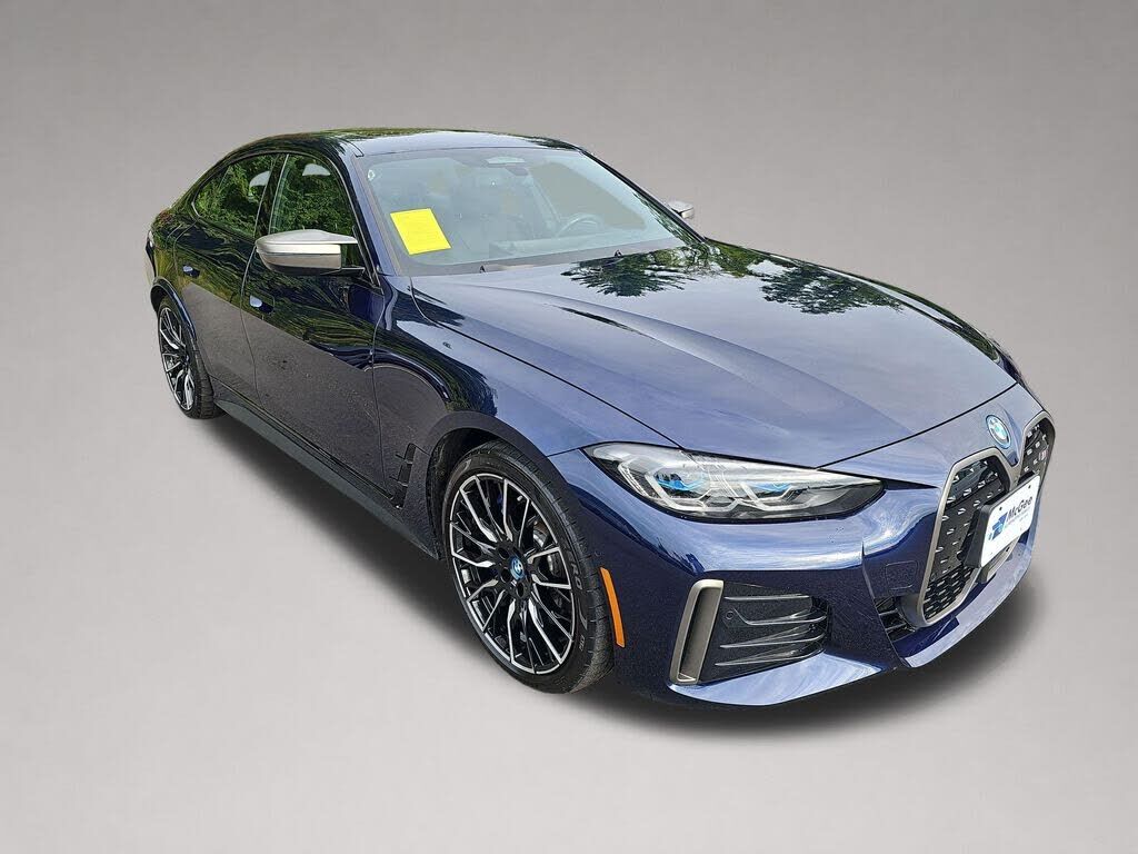2024 BMW i4