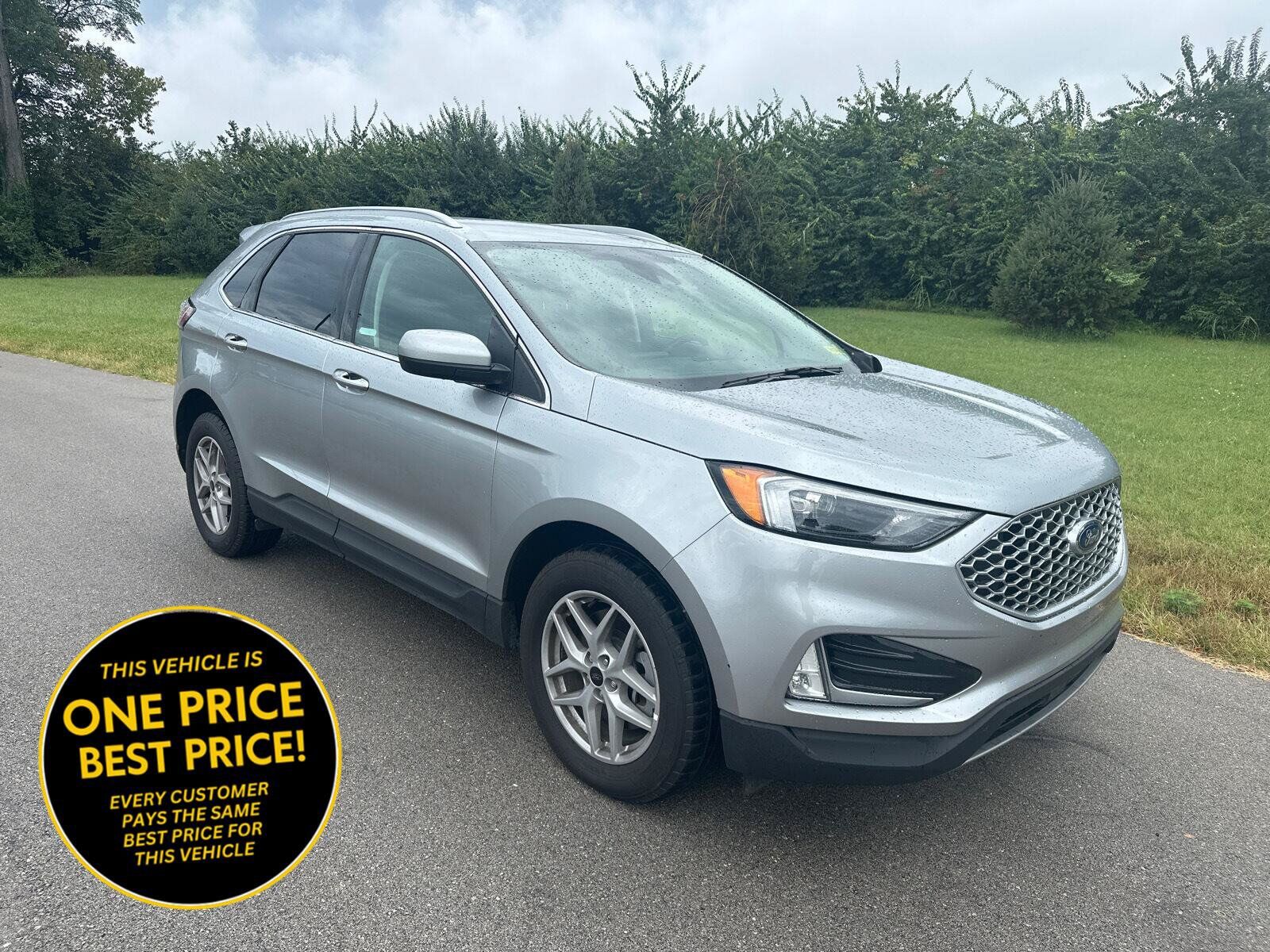 2024 FORD Edge