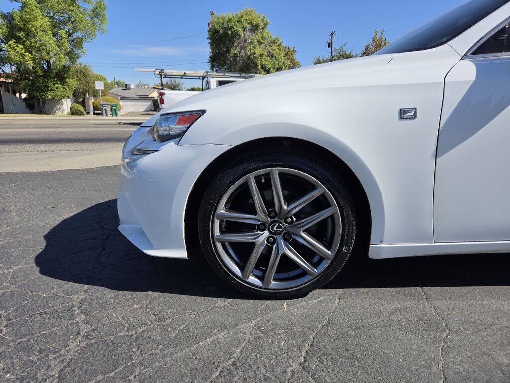 2015 Lexus IS