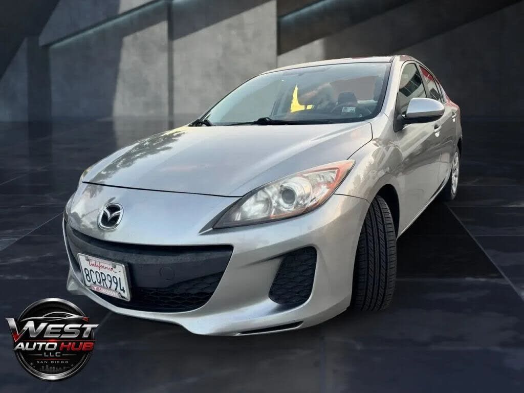 2012 MAZDA Mazda3