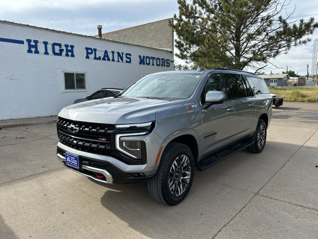 2025 CHEVROLET Suburban