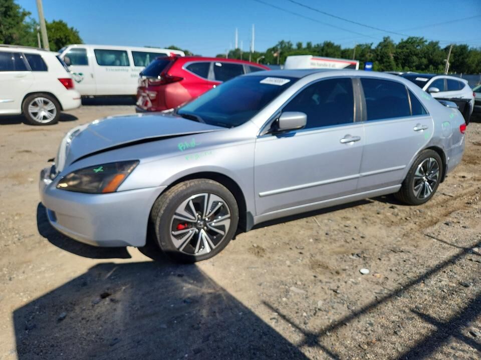 2004 HONDA Accord