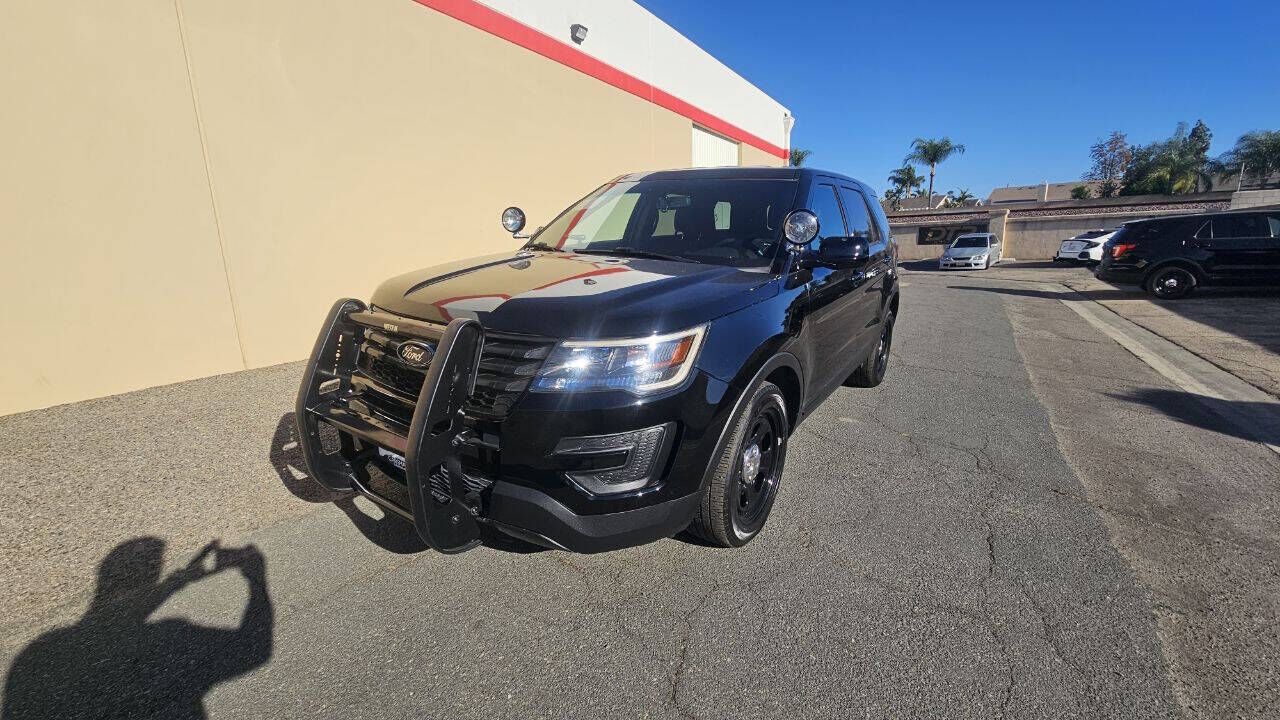 2018 FORD Explorer
