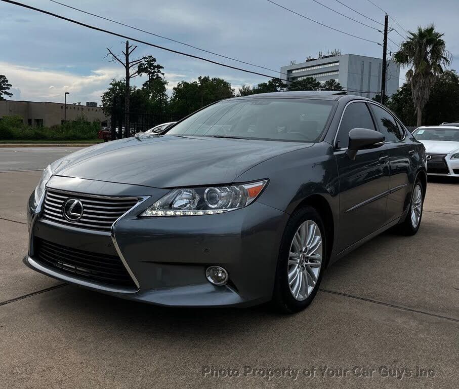 2014 LEXUS ES