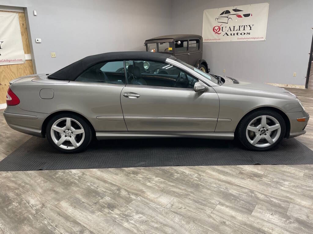 2005 Mercedes-Benz CLK-Class