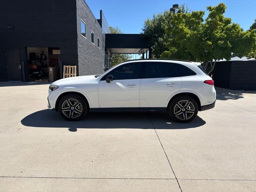 2024 Mercedes-Benz GLC-Class