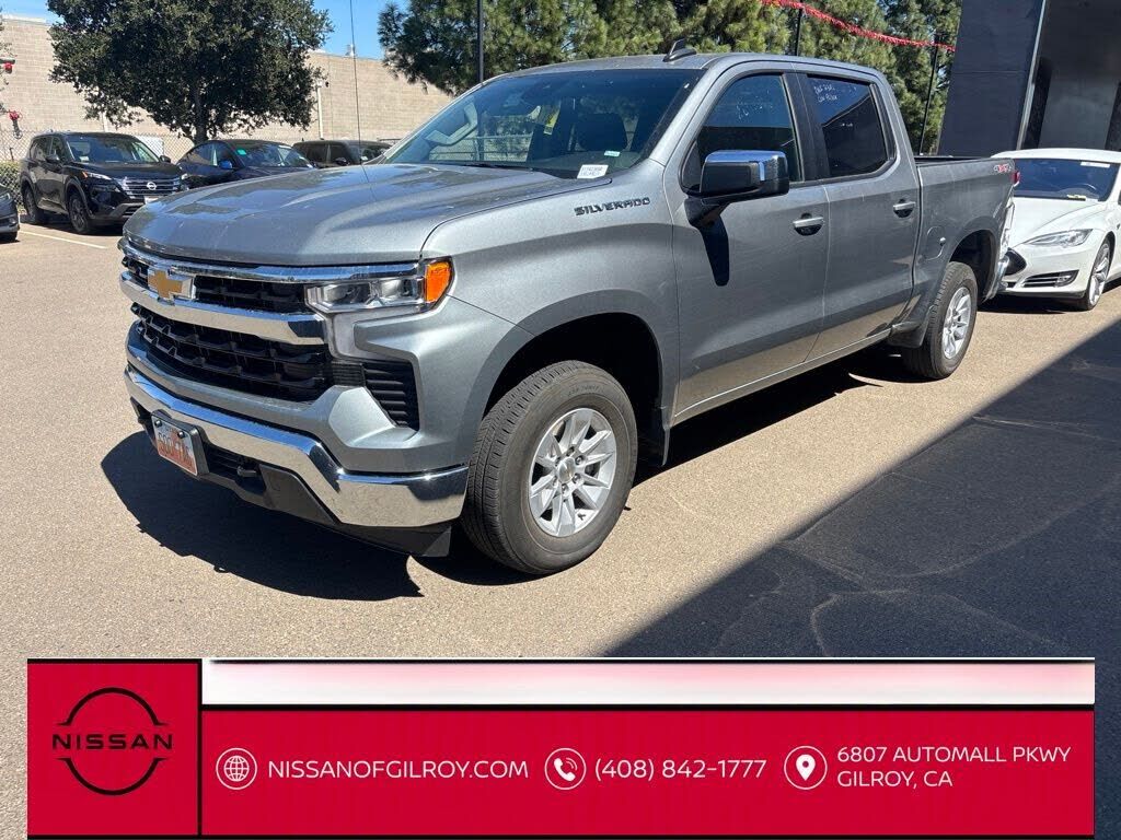 2025 CHEVROLET Silverado