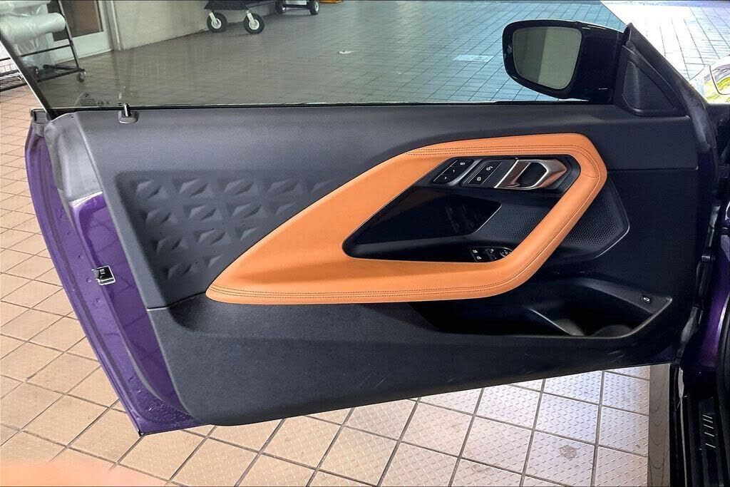 2024 BMW 230i