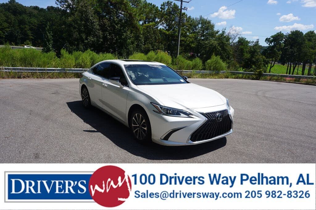 2023 LEXUS ES