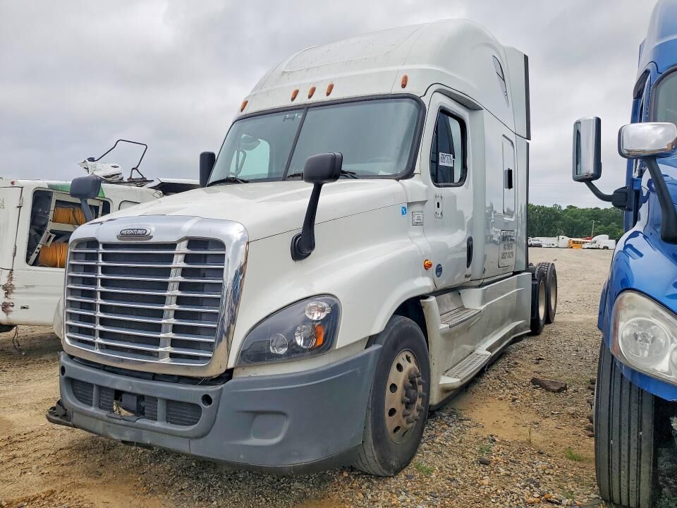 2019 FREIGHTLINER Cascadia
