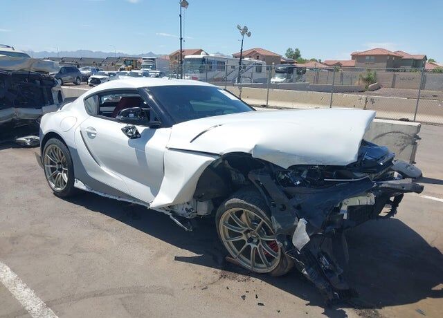 2022 TOYOTA Supra