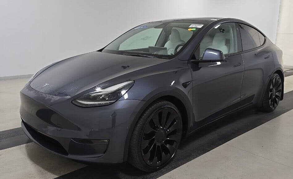 2023 TESLA Model Y